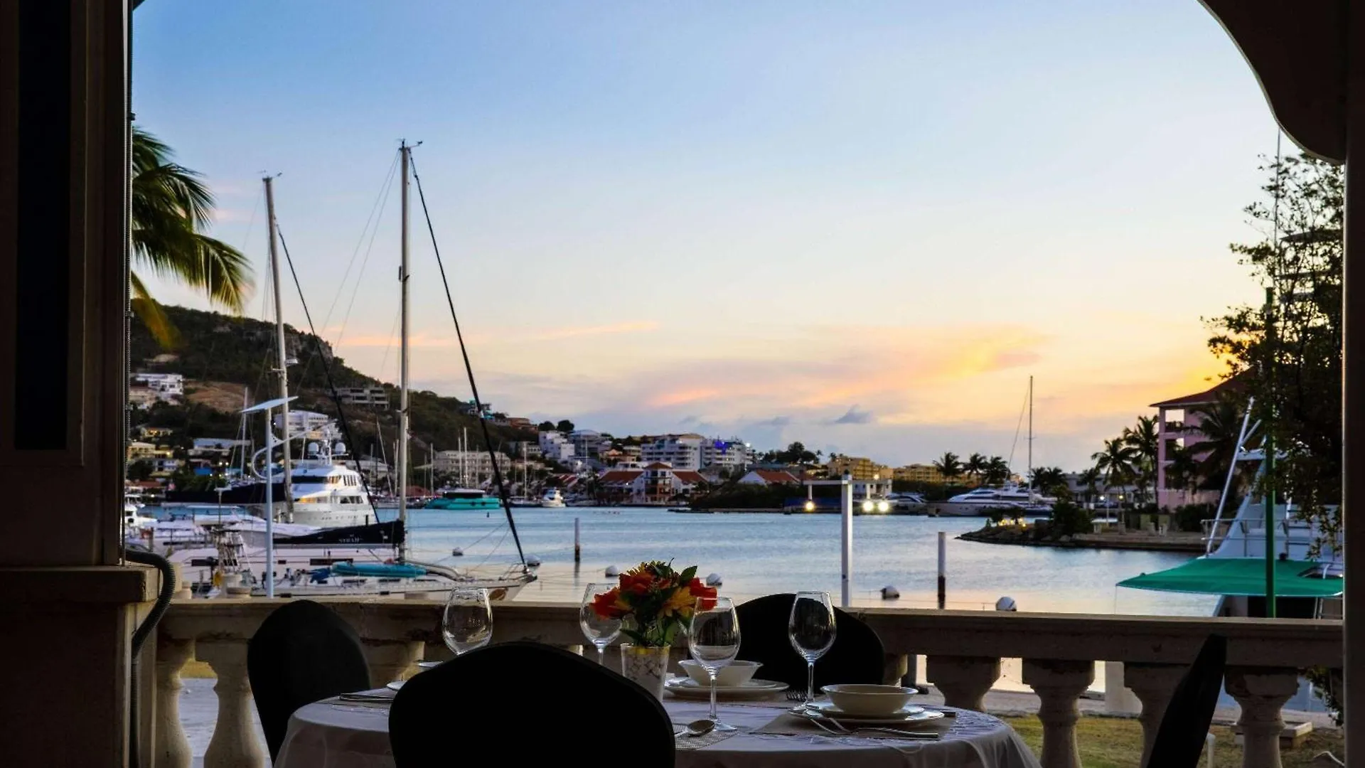 Port De Plaisance Resort, Trademark Collection By Wyndham フィリップスブルフ シント・マールテン